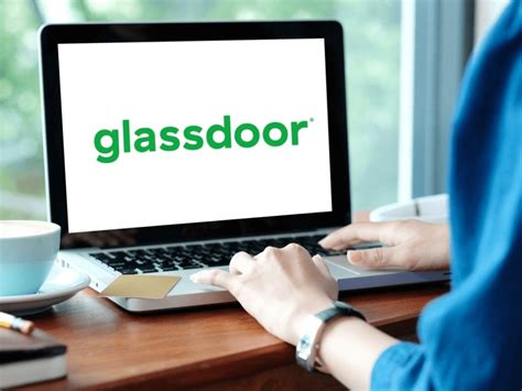o que é o glassdoor.